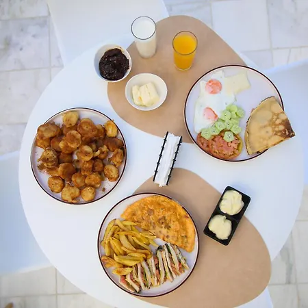 Christianna Free Parking *